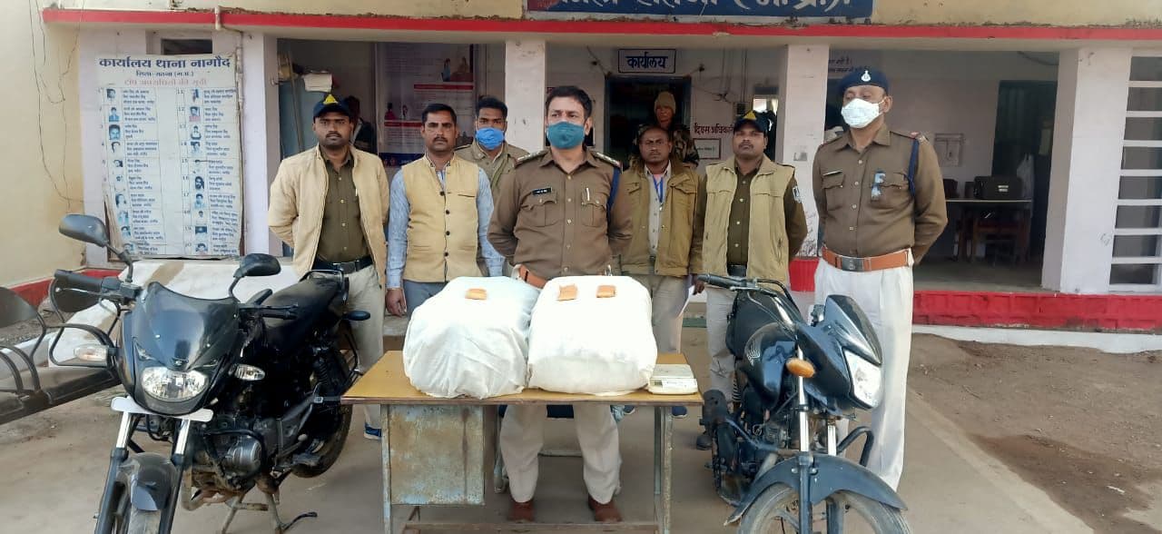 Three arrested including small joss with 50 kg of hemp