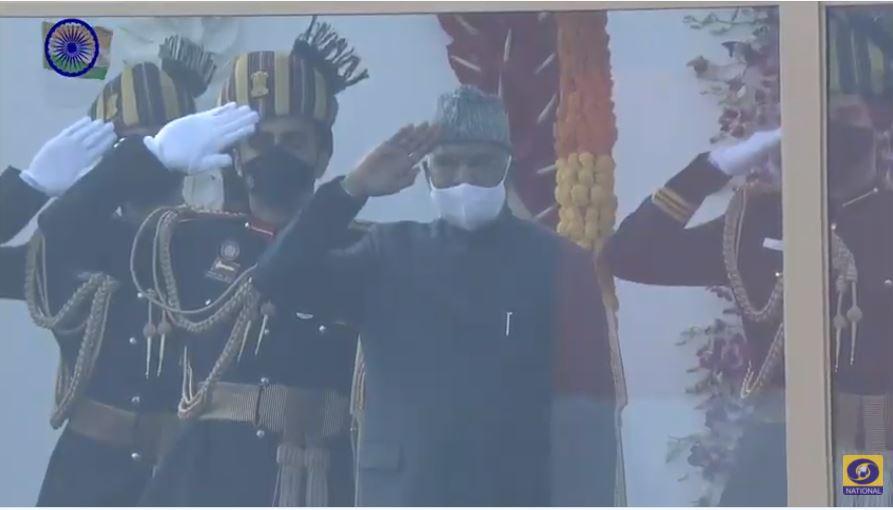 President unfurls tricolor, Bhishma and BrahMos begin parade
