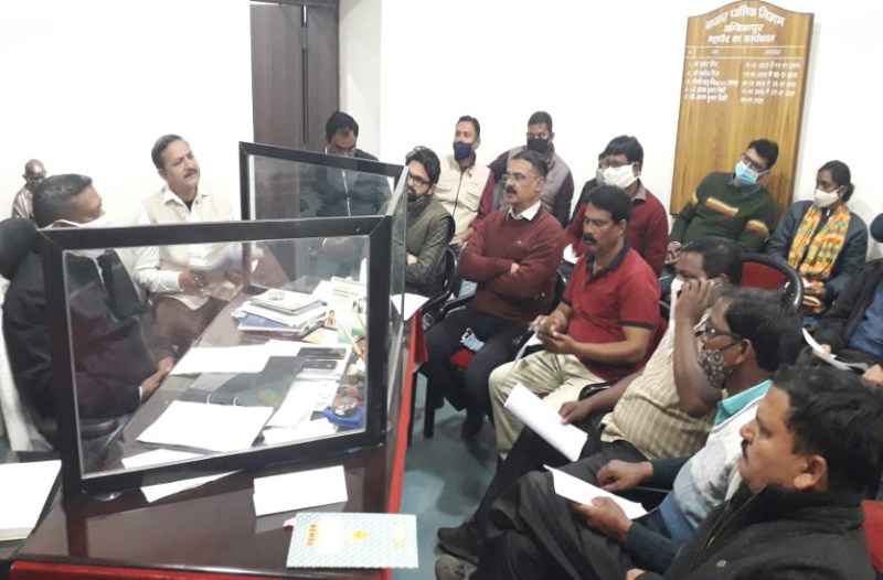 निगम के पूर्व के बजट पर महालेखाकार ने जताई आपत्ति, इस सवाल पर बगले झांकने लगे अधिकारी