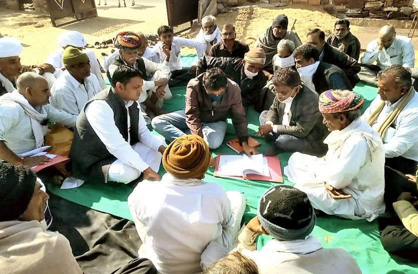 मुख्यमंत्री के निर्देश पर प्रशासन ने ली पीडि़त परिवार की सुध