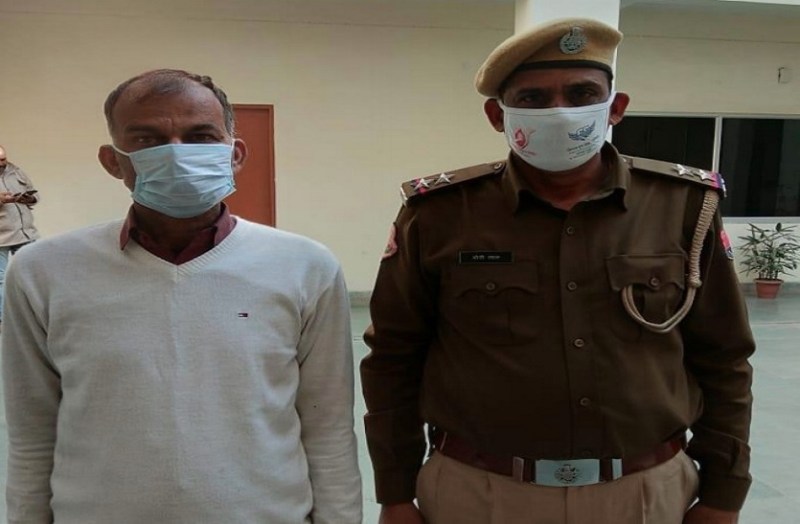 मरीजों के स्वास्थय से खिलवाड़ करने वाला झोलाछाप डॉक्टर गिरफ्तार