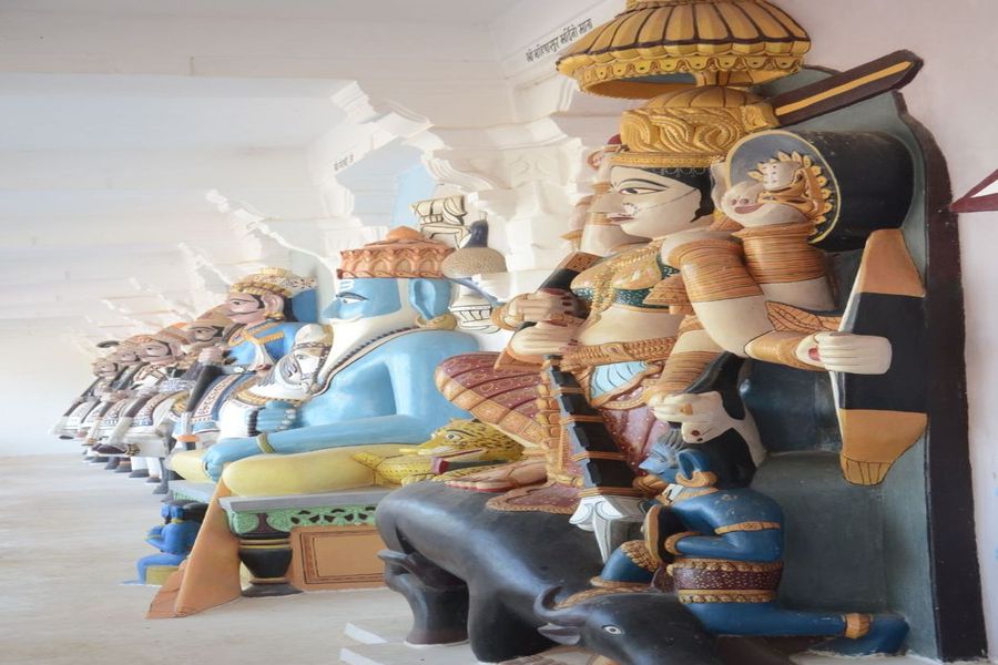 70 लाख खर्च होने के बाद भी देवताओं की साळ का कार्य अधूरा