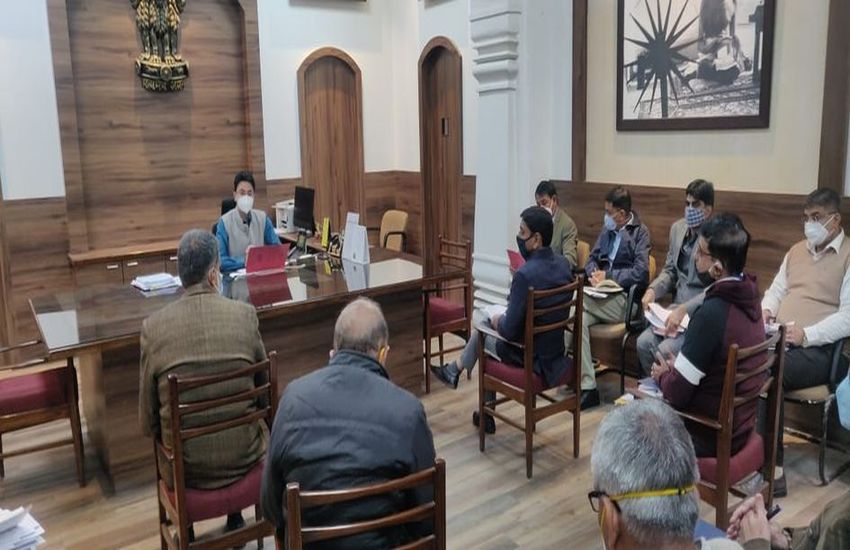 10 विभागों में 3 हजार शिकायतें पेंडिंग, 6 माह तक निस्तारण नहीं करने पर सख्ती