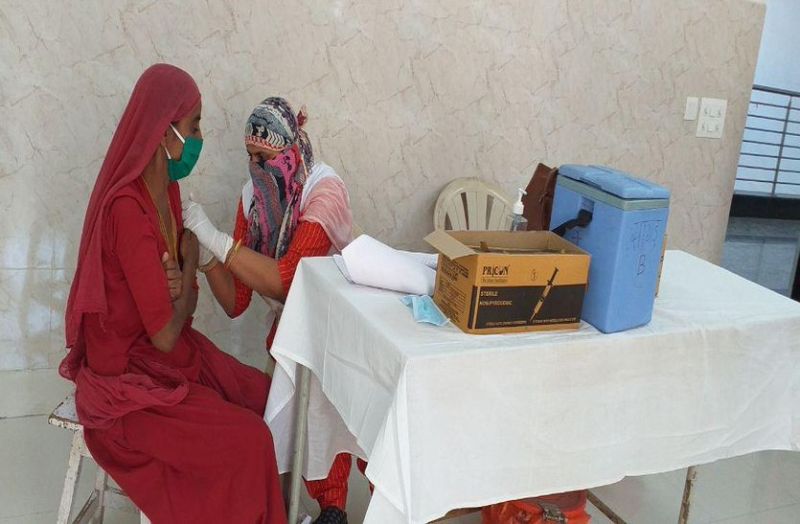 बाड़मेर: पहले चरण में 74 फीसदी का वैक्सीनेशन, 26 प्रतिशत नहीं आए