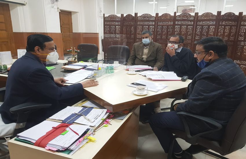 जल जीवन मिशन में अभी दो साल पहले का लक्ष्य भी अधूरा,जल जीवन मिशन में अभी दो साल पहले का लक्ष्य भी अधूरा