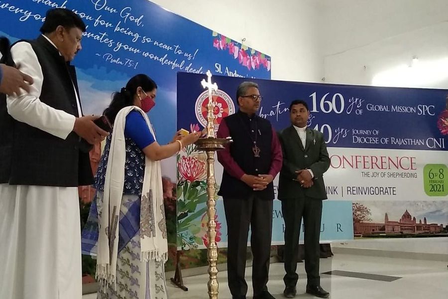दो दिवसीय पास्टर्स विचार गोष्ठी का शुभारंभ