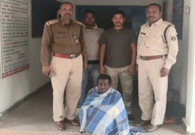 पूरा धान नहीं बिकने से गुस्साए किसान ने की सहकारी समिति के कंप्यूटर ऑपरेटर की नृशंस हत्या