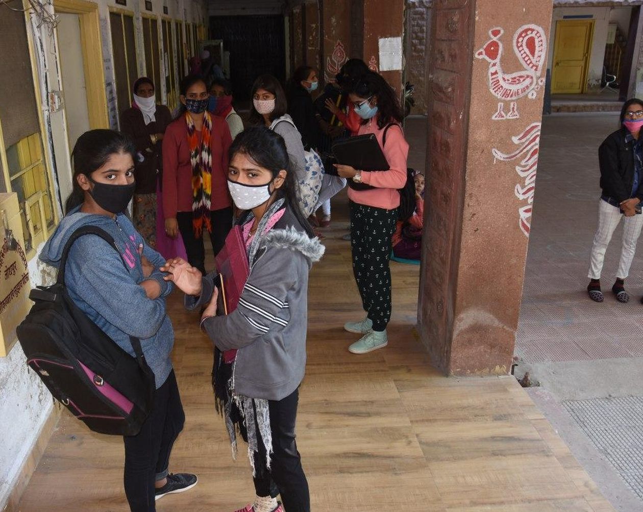 बीए एलएलबी सेमेस्टर परीक्षाएं 17 से