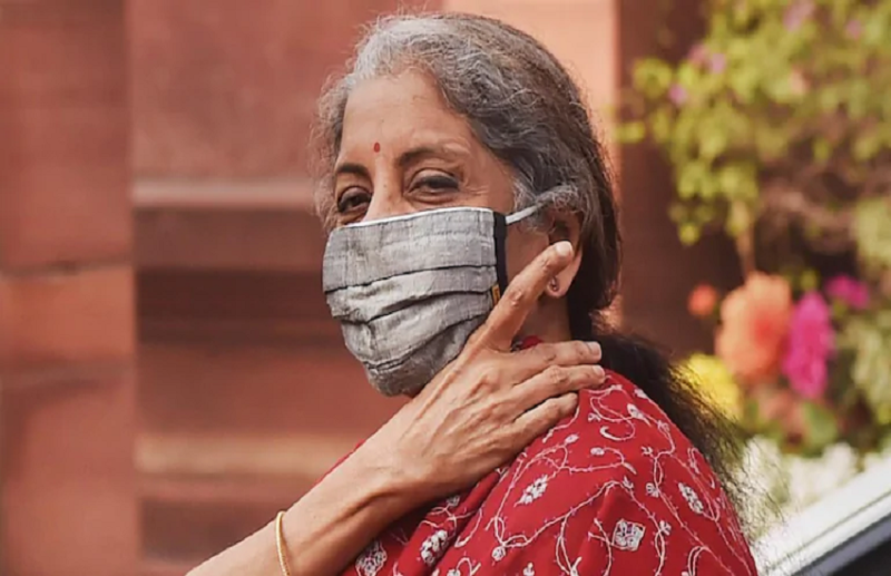 कांग्रेस पर बरसीं निर्मला सीतारमण, सोनिया गांधी के दामाद के लिए कही यह बात