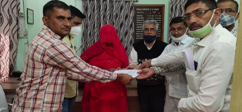 सरकार ने मानी मांगें तो किया धन्यवाद यज्ञ