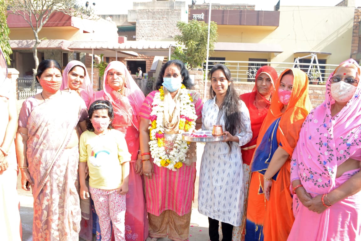 महापौर-उप महापौर को बताई क्षेत्र की समस्याएं