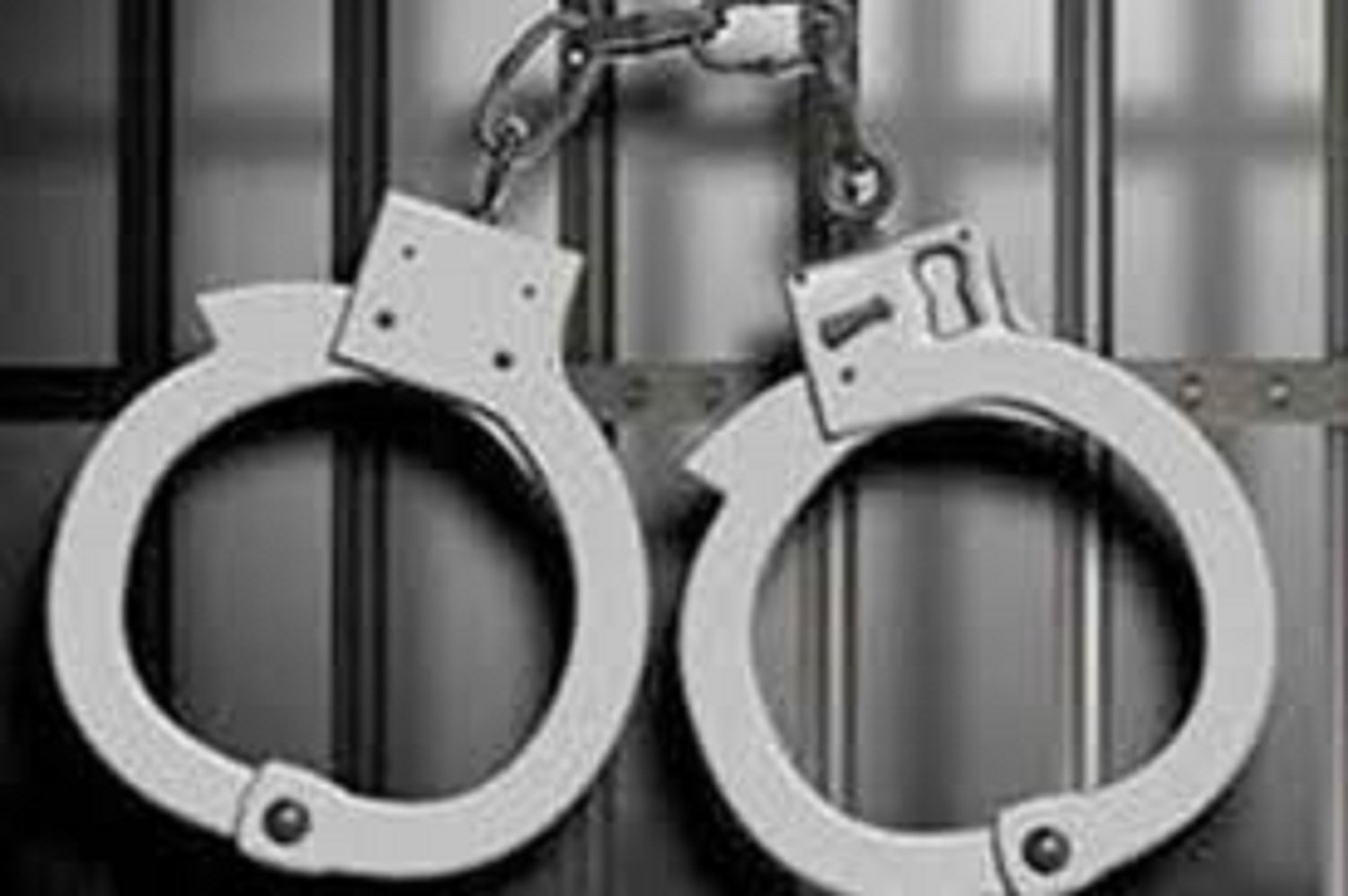 कोलकाता में 17 करोड़ के प्रतिबंधित मादक पदार्थों के साथ पांच गिरफ्तार