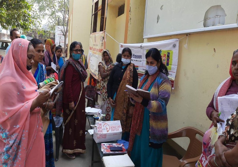 मुख्यमंत्री आरोग्य मेले का निरीक्षण किया और आरोग्य मेले में दी जा रही सुविधाओं की जानकारी ली।