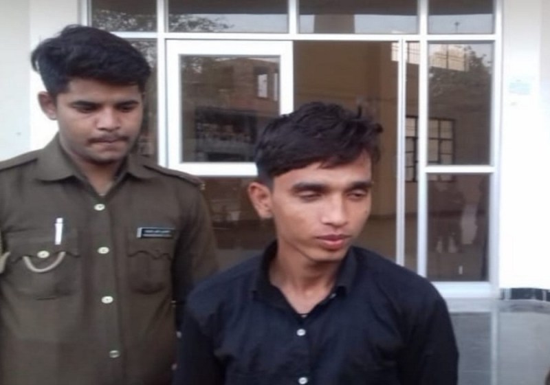 बम से कानपुर के स्टेशनों को उड़ाने की धमकी देने वाला अरेस्ट, बोला नाम कमाने के लिए की थी करतूत