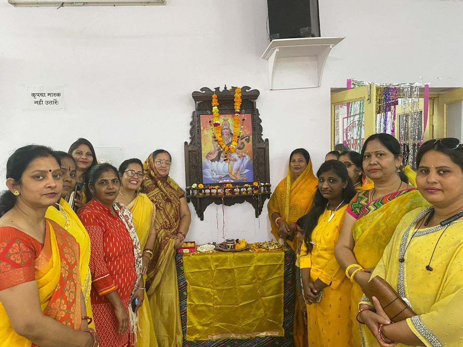 बसंत पंचमी पर मां शारदा का गान