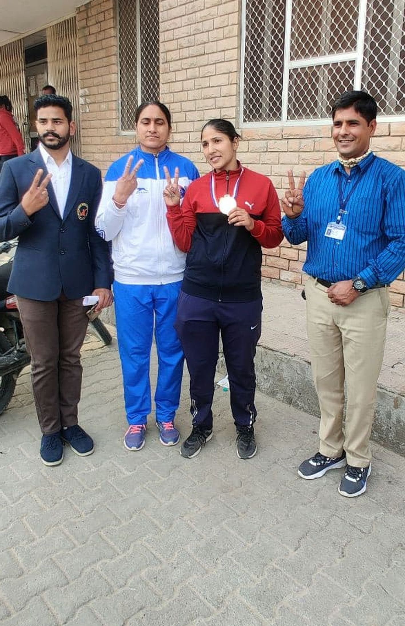 बाड़मेर की ममता ने वुशु में जीता स्वर्ण पदक