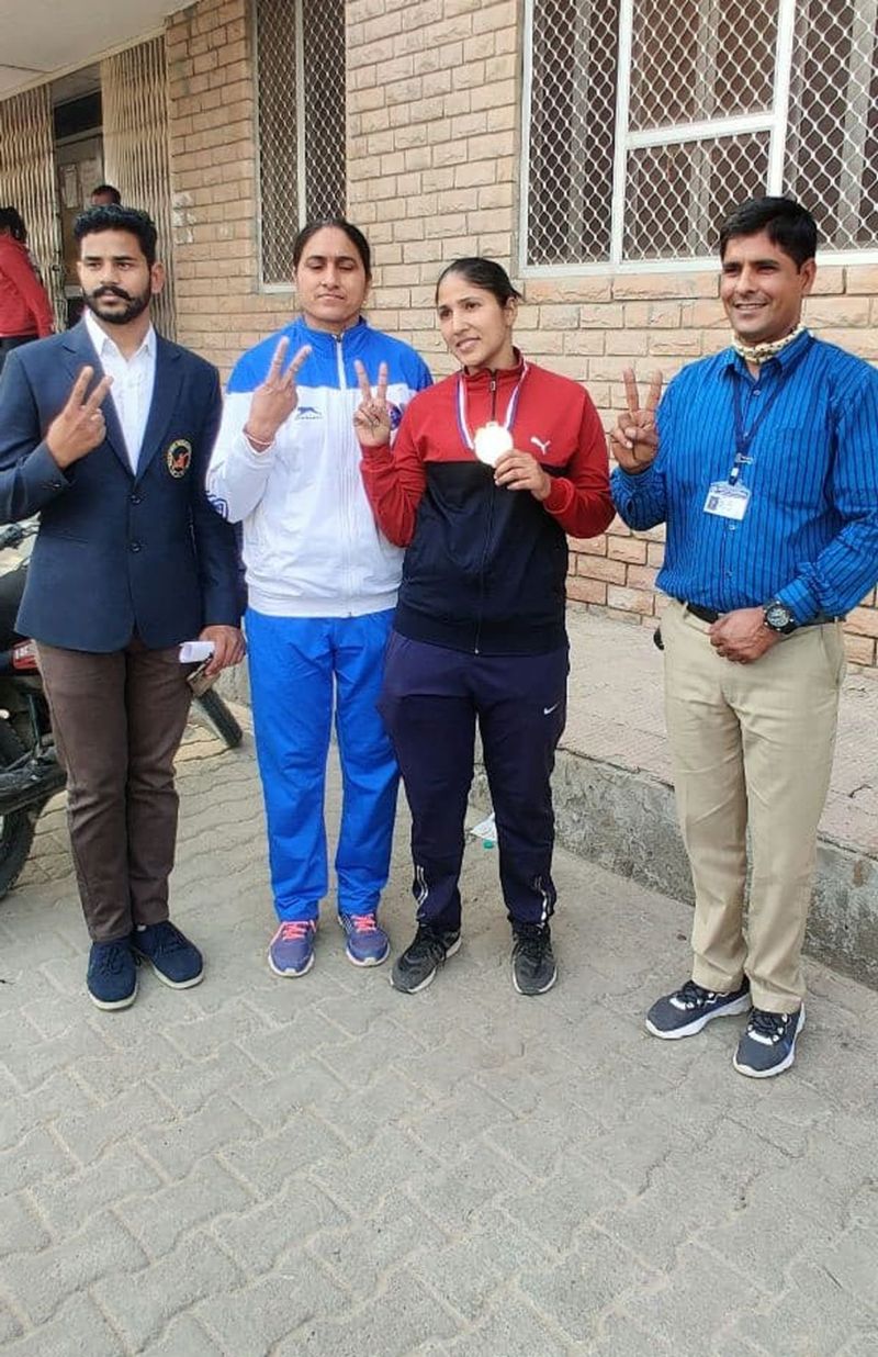 बाड़मेर की ममता ने वुशु में जीता स्वर्ण पदक