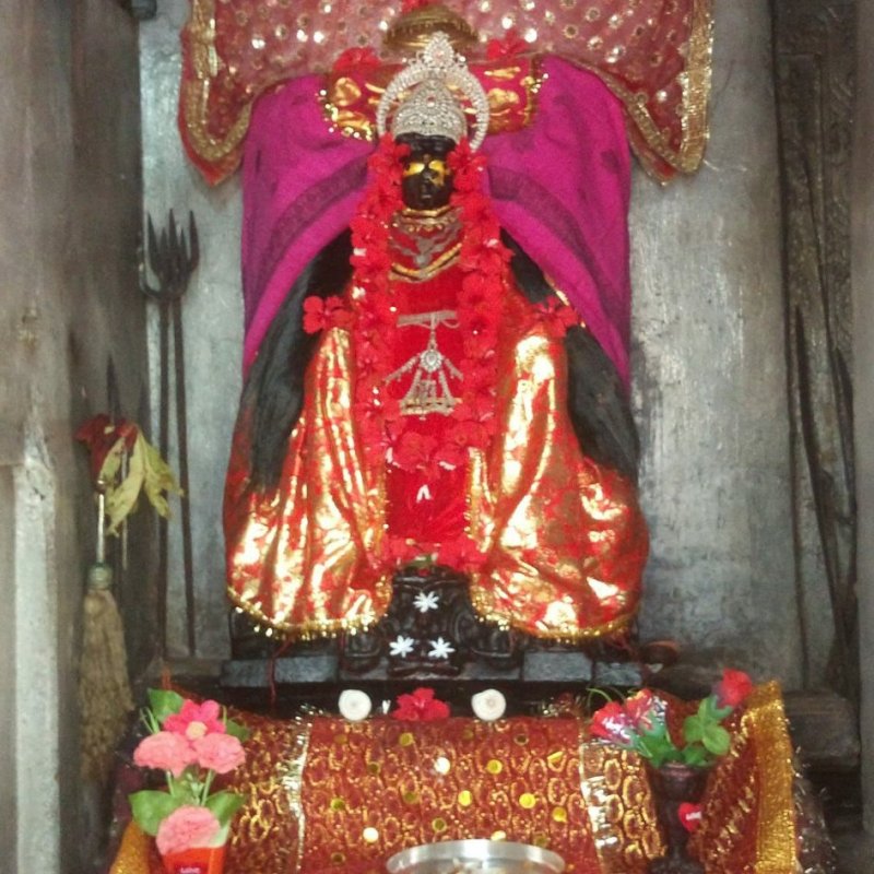 The carving here meets the Virat temple, the temple before the Bandhav kings