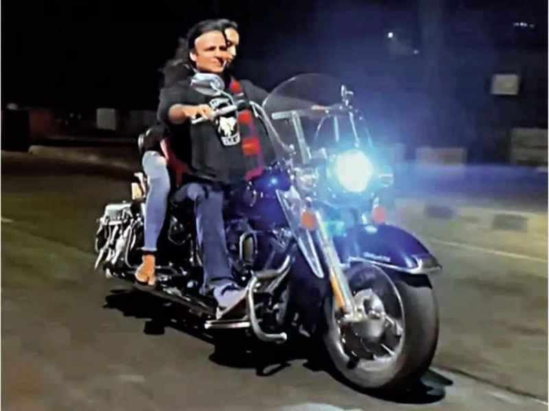 Vivek Oberoi Challan For Riding Bike Without Mask And Helmet