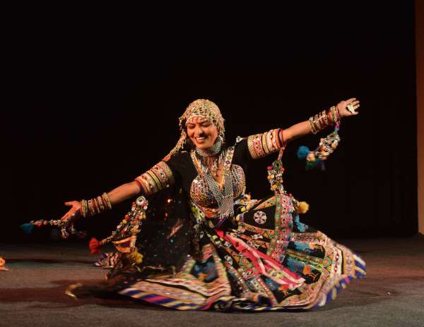 bhartiya lok kala mandal 