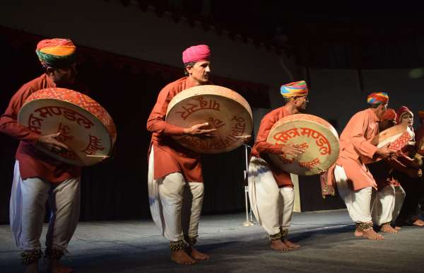 bhartiya lok kala mandal 