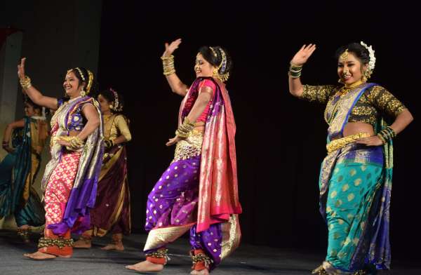 bhartiya lok kala mandal 