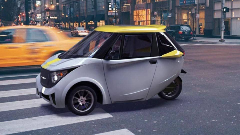 Bookings of Strom R3 three-wheeler electric car open in India