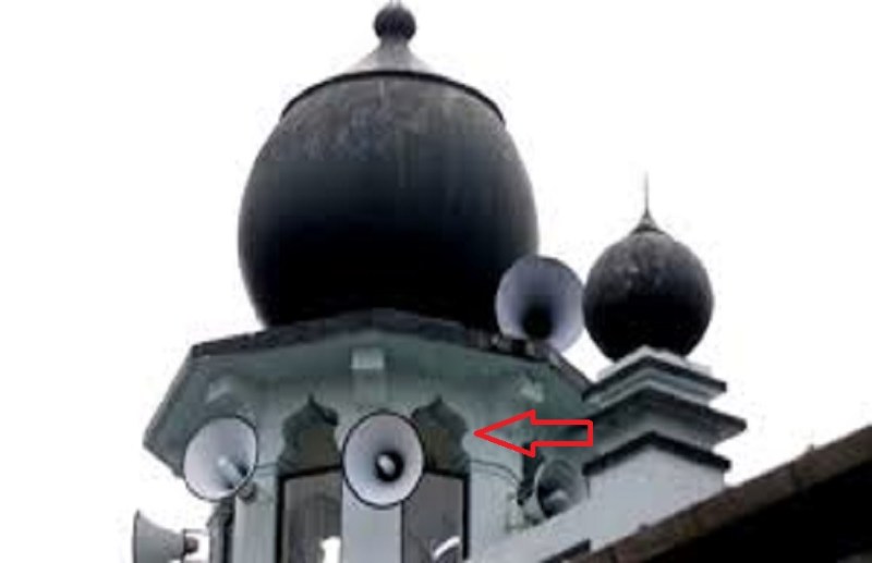 मौलवी साहब ने माइक ऑफ नहीं किया और चले गए` सोने, फिर जो सुनाई दिया वह बड़ा मजेदार था, देखिये Video.