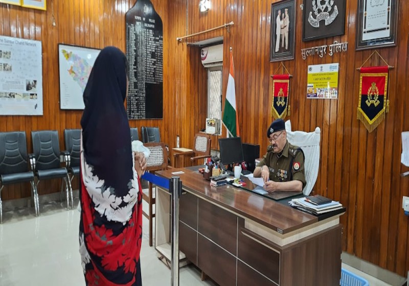 पूर्व विधायक और चार अज्ञात के खिलाफ केस दर्ज, बाउंड्रीवाल और छज्जा गिराने का आरोप