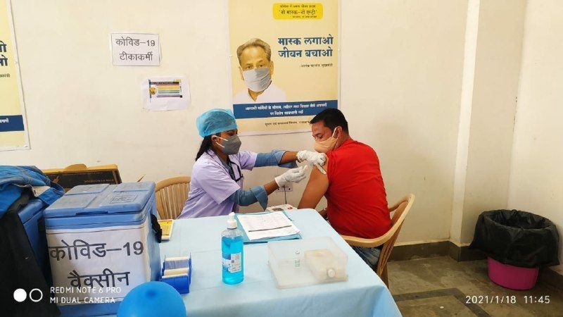 Corona vaccine for people over 60 years of age