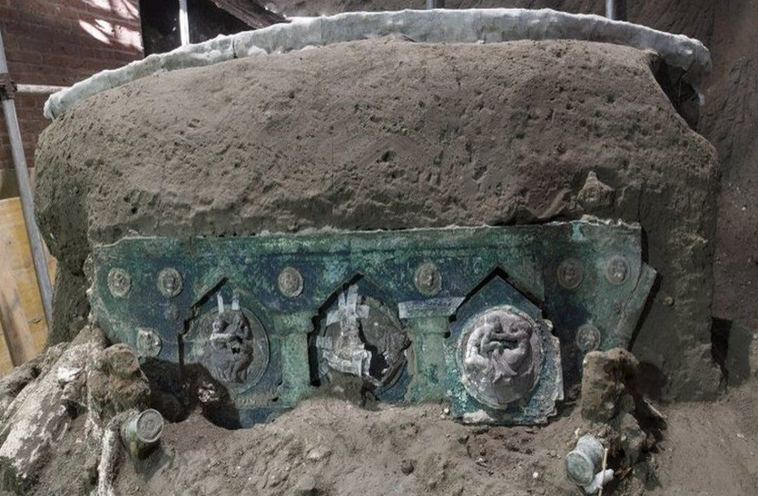 पुरातात्विक महत्त्व की बड़ी खोज, जमीन में दफन मिला 2000 साल पुराना अनुष्ठानिक रथ