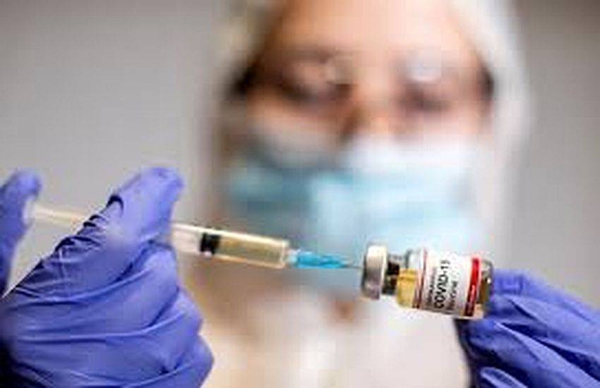 सूरत में 40 सरकारी और 24 निजी अस्पतालों में टीकाकरण शुरू
