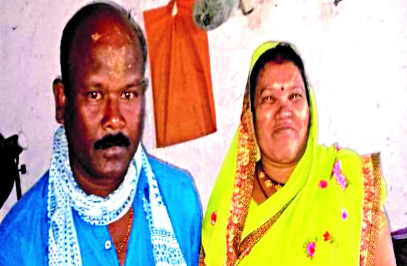 भाजपा नेता की पत्नी ने की आत्महत्या, सदमे में पति की भी हार्ट अटैक से मौत, एक साथ दोनों की अर्थी निकली घर से