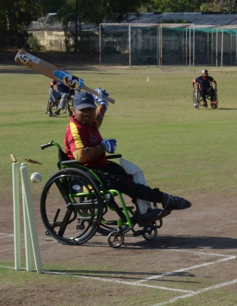Khandwa won matches in Divyang wheelchair and standings finals