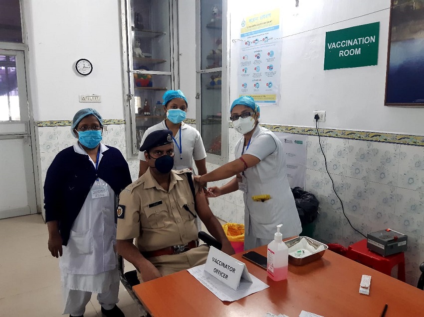 WEST BENGAL--पूर्व रेलवे का रेलवे अस्पतालों में टीकाकरण जारी