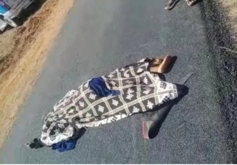 सड़क हादसे में स्कूटी सवार मां व उसके मासूम बेटे की मौत, महिला करती थी चौकीदारी