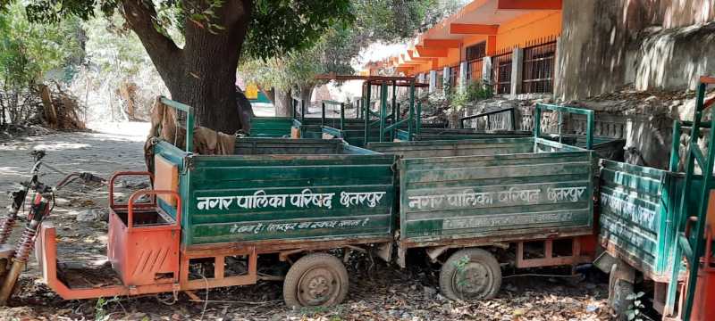 संसाधनों की कमी