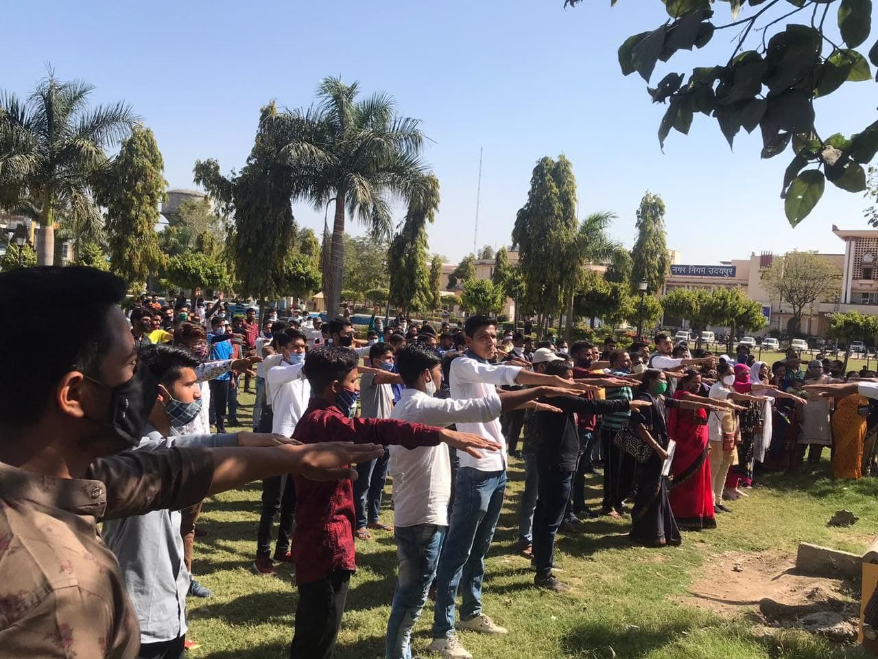 उदयपुर में बेरोजगारों का प्रदर्शन,  वल्लभनगर उप चुनाव के लिए टीम बनाई