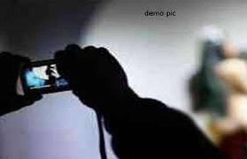 school girl make physical relation in hotel, video goes viral