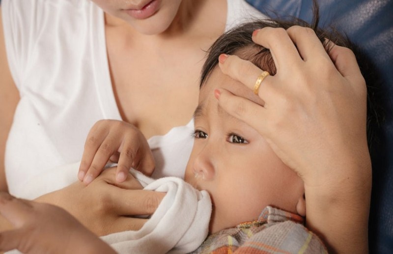 home remedies for children vomit