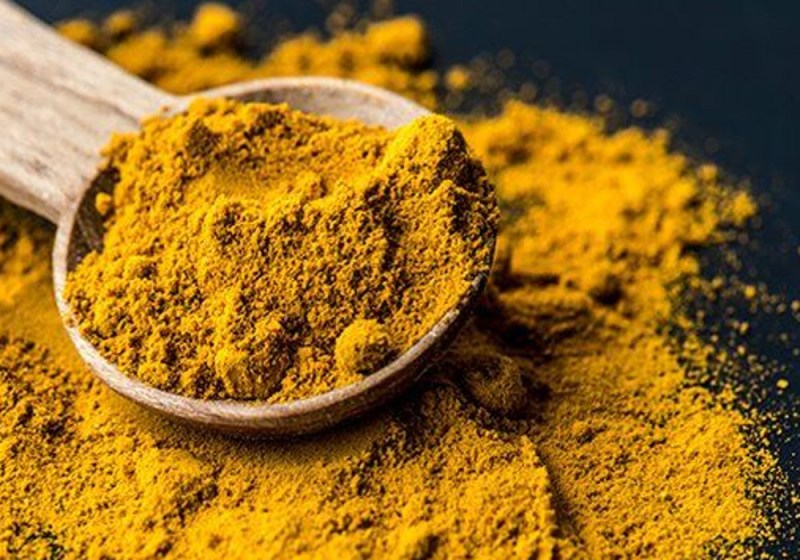 एक चुटकी हल्दी बढ़ाएगी बीस गुना ताकत, बशर्ते होनी चाहिए असली