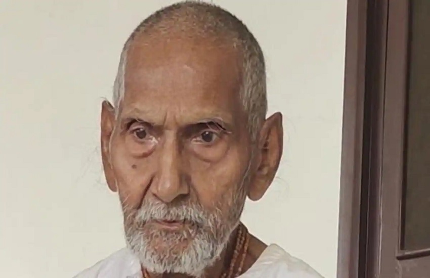 125 year old Swami Shivanand