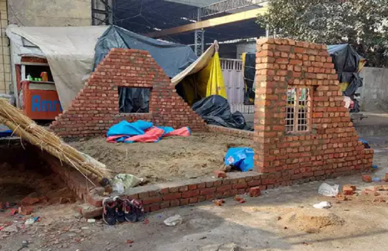 Farmer Protest: किसानों ने गर्मियों से बचने की शुरू की तैयारी, बॉर्डर पर बनने लगे पक्के मकान