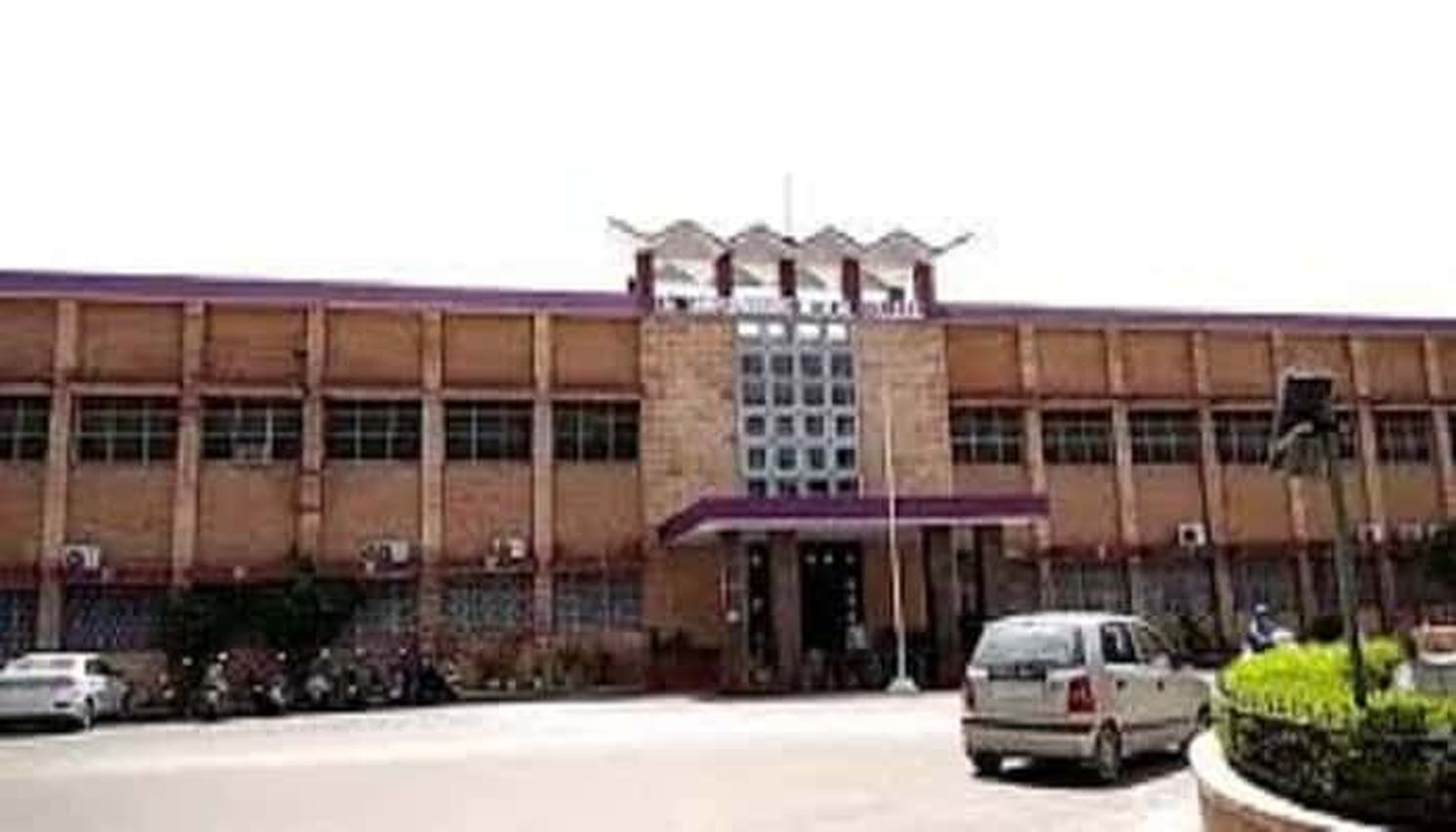 11 चिकित्सक शिक्षक बने नए विभागाध्यक्ष