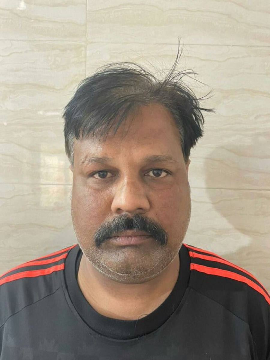 दस साल से फरार धोखाधड़ी का आरोपी मुम्बई से गिरफ्तार