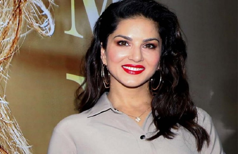Know More About Sunny Leone Kind Hearted Acts