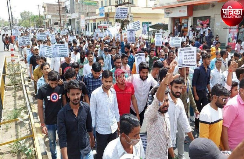 VIDEO : मनोहर अपहरण मामला : राजपुरोहित समाज का सांकेतिक धरना-प्रदर्शन, सीबीआई से जांच की मांग