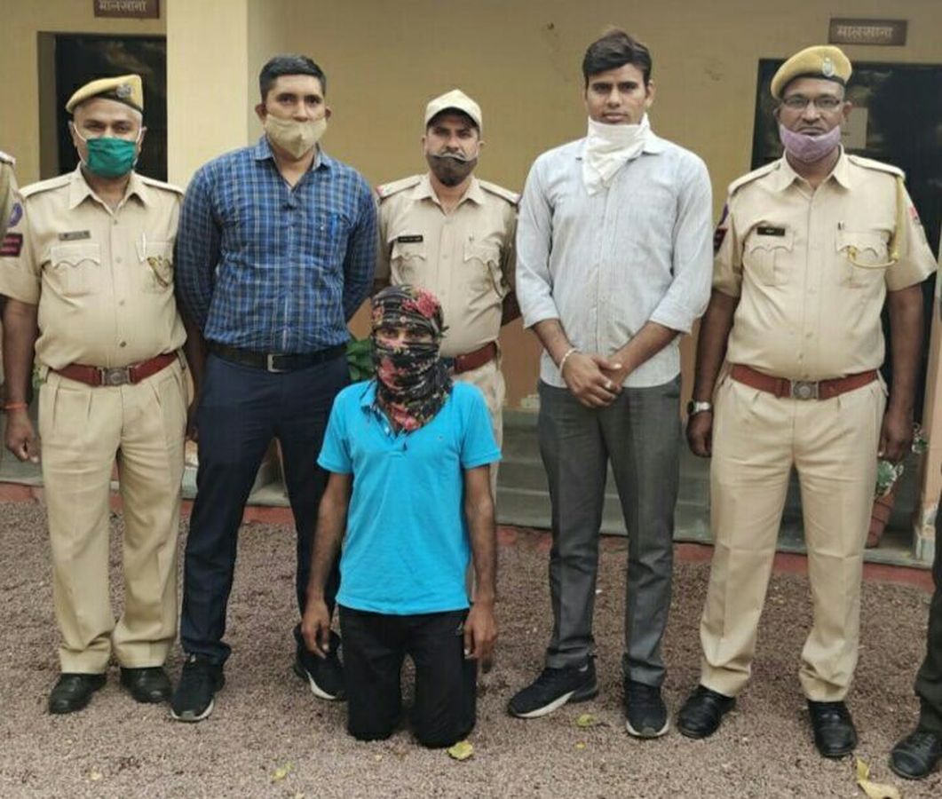 फायरिंग कर लूट का प्रयास करने का एक आरोपी गिरफ्तार
