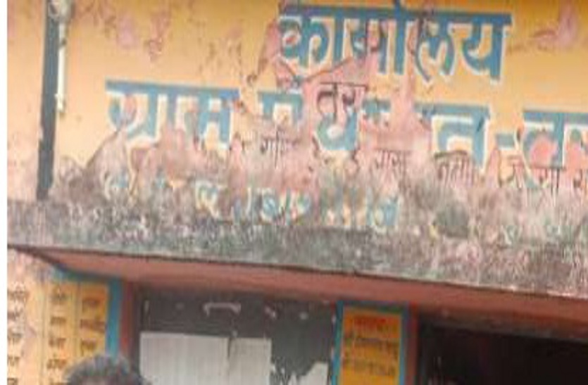 रायपुर : सरपंच के 114 पदों समेत पंच, जपं और जिपं की 1315 पदों के लिए उप चुनाव की तैयारी , गांवों में सरगर्मी तेज