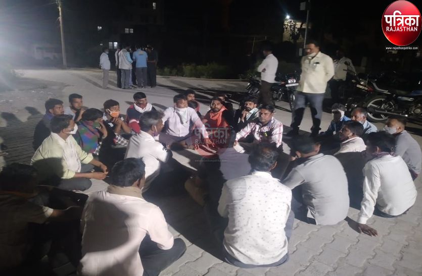 पाली : बॉयलर का ढक्कन फटने से श्रमिक की मौत, परिजन भड़के, मुआवजे की मांग, शव उठाने से इनकार
